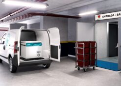 Cámara para Transporte de Vacunas Elber Medical CTB 100 de 100 litros 12V/24V